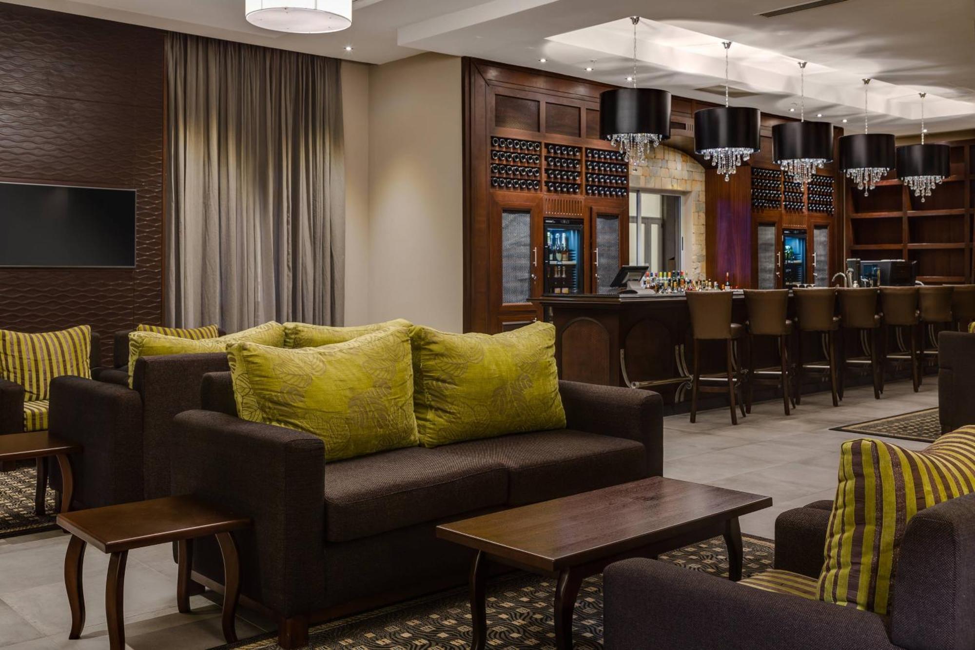 Protea Hotel By Marriott Owerri Select Esterno foto