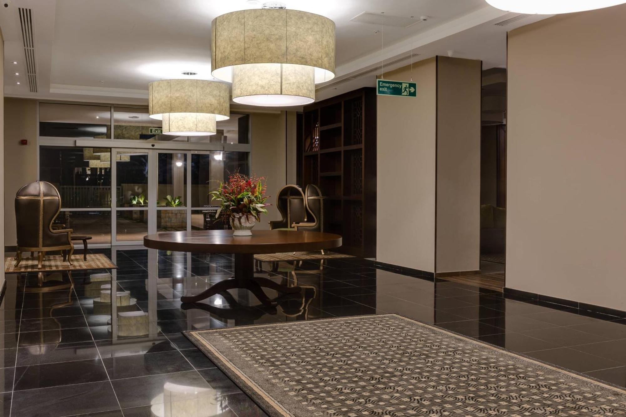 Protea Hotel By Marriott Owerri Select Esterno foto