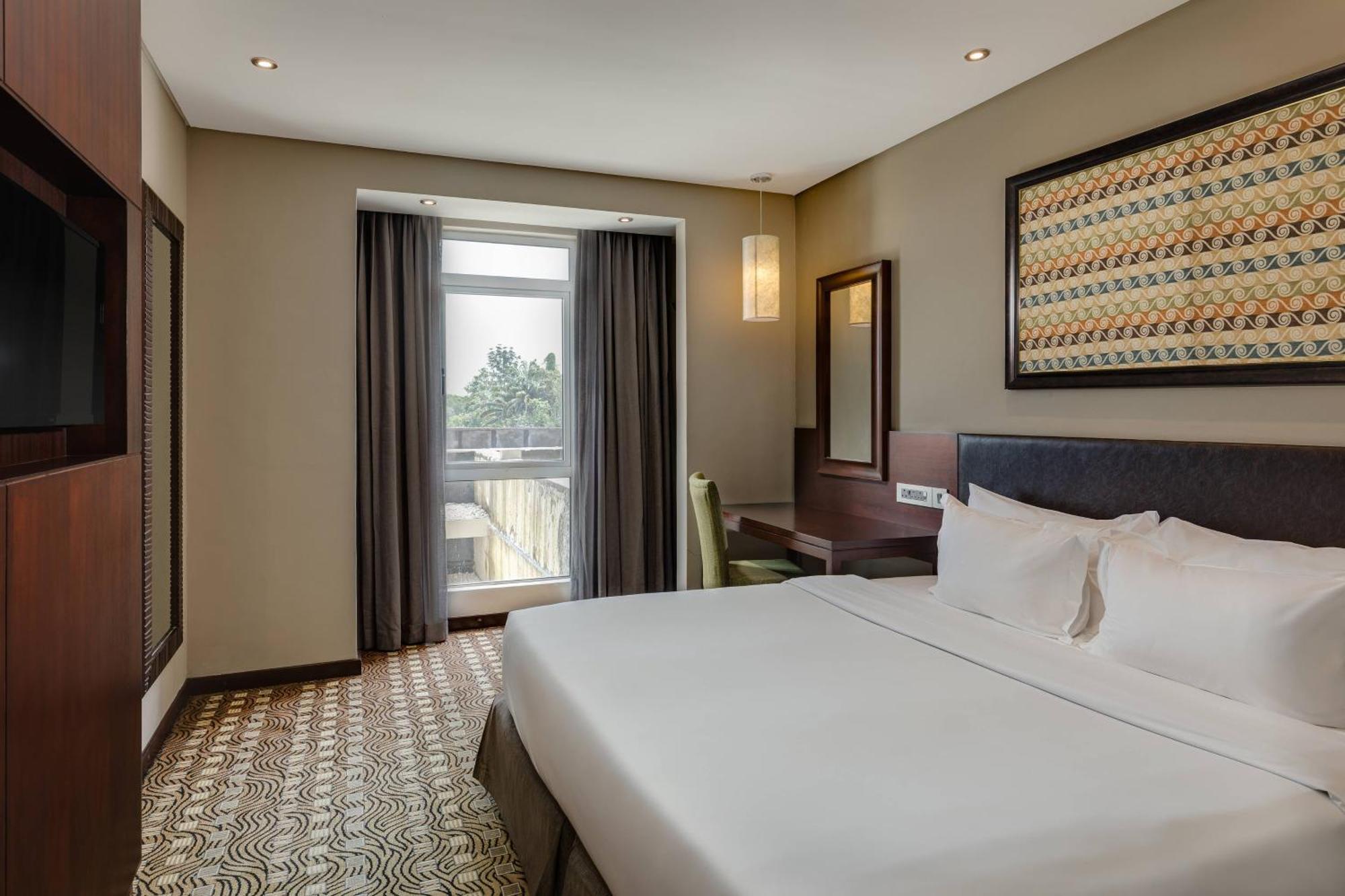 Protea Hotel By Marriott Owerri Select Esterno foto