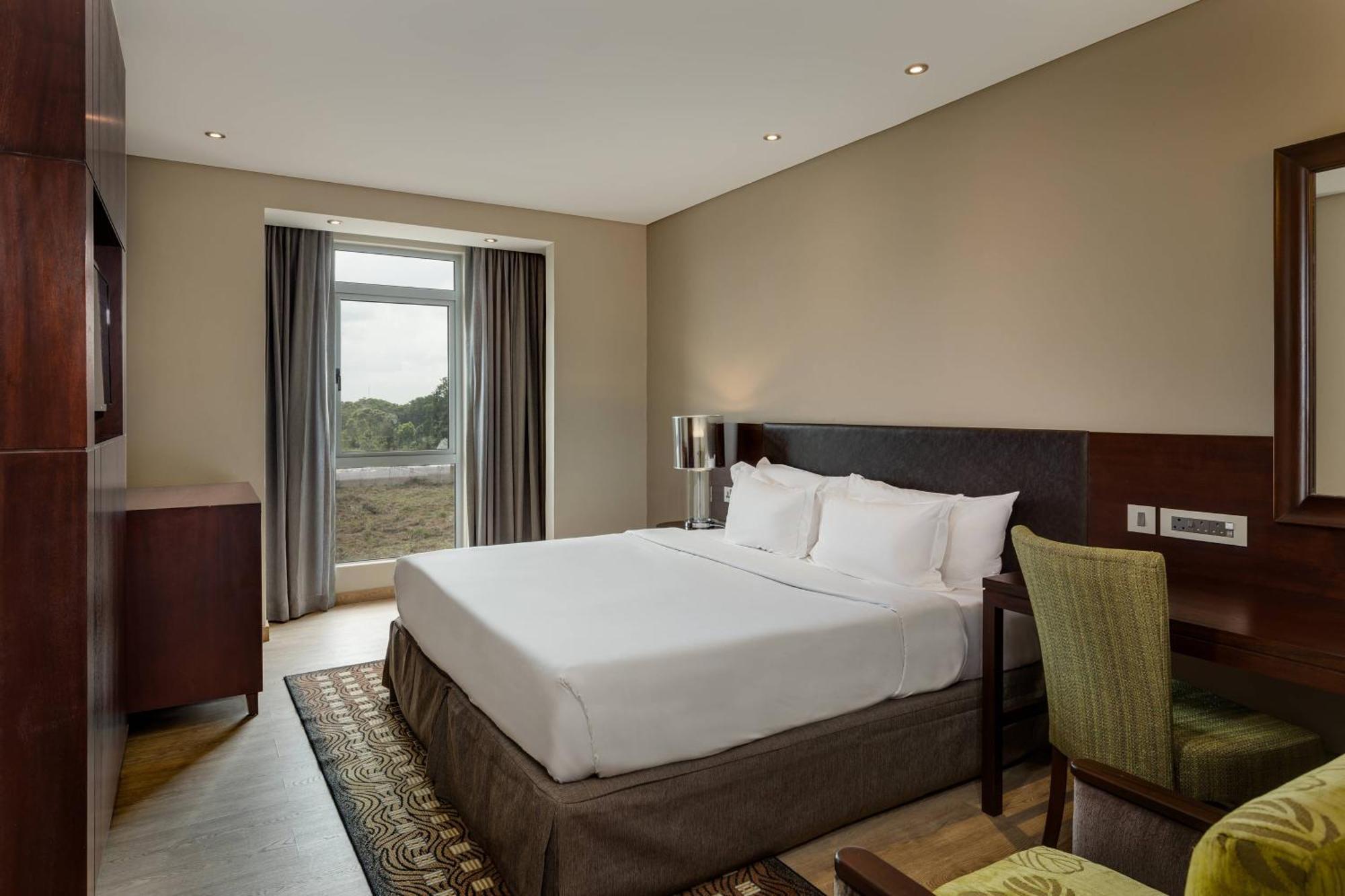 Protea Hotel By Marriott Owerri Select Esterno foto